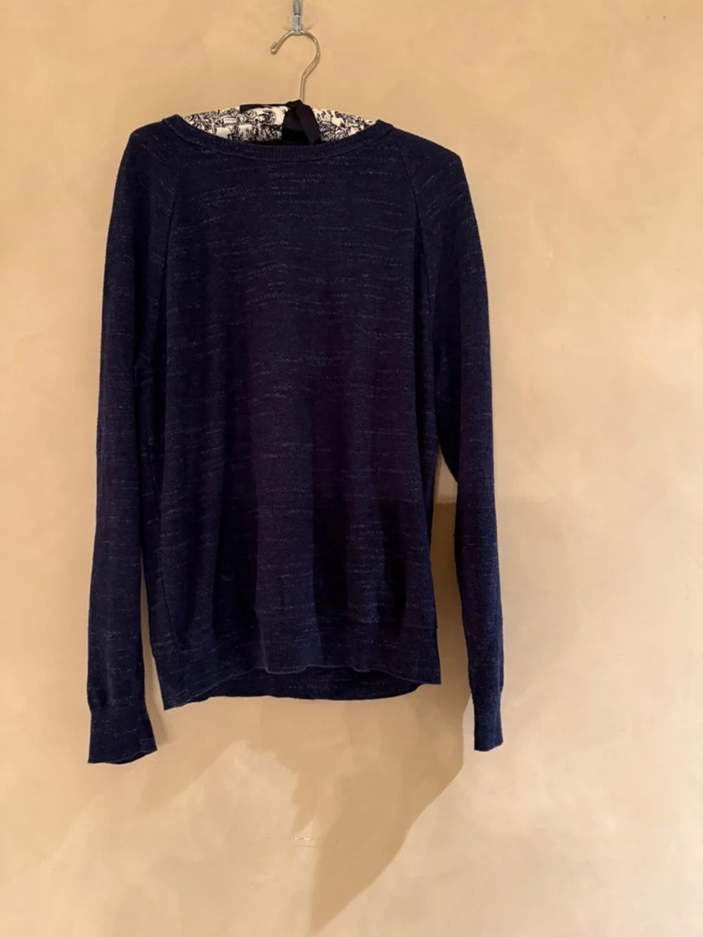 J. Crew 100% Cotton Dark Blue Crewneck Raglan  Long-Sleeve Pullover size M